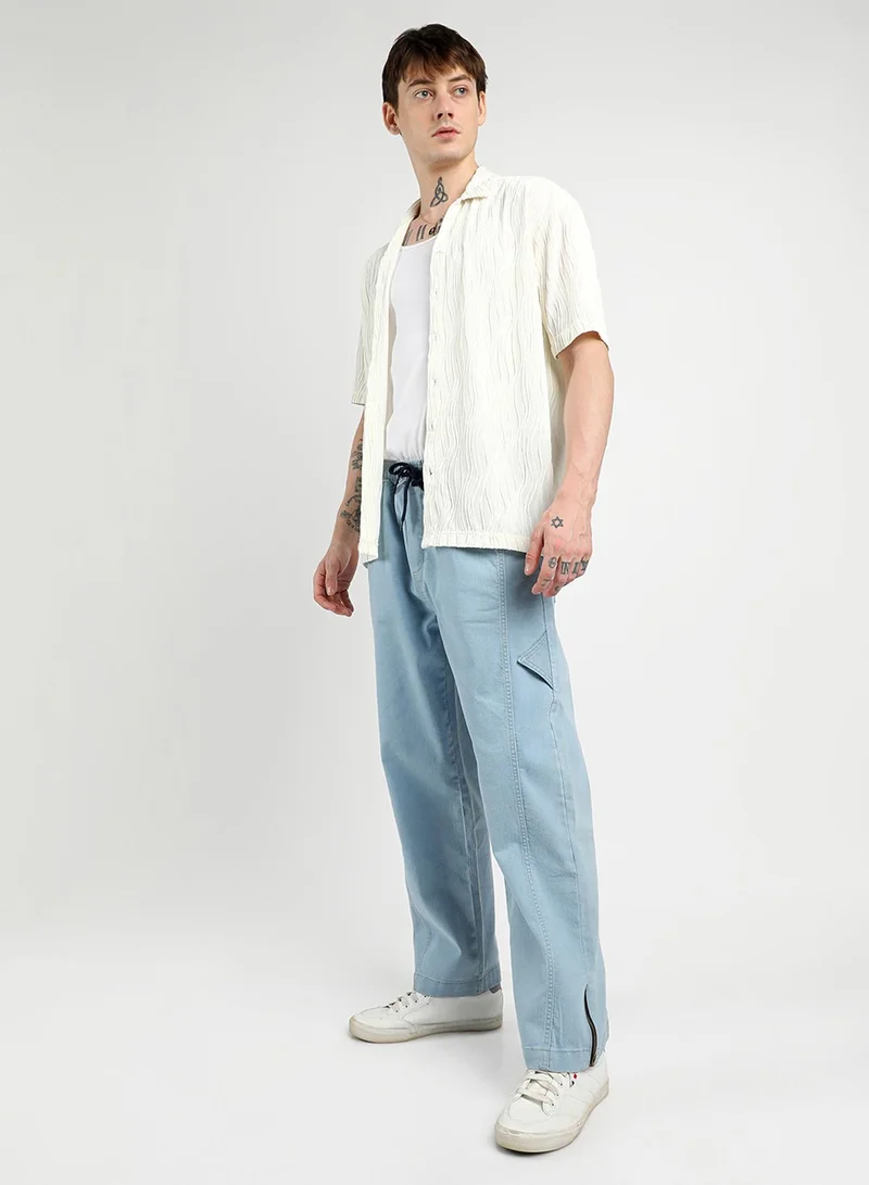 CAHOOT  Men's Light Blue Straight-Fit Denim Jeans For Casual Wear | 4 Pockets | Light-Wash | Drawstring Closure | Denim Jeans Crafted With Comfort Fit For Everyday Wear for Men | Best Price UAE